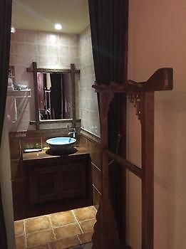 Lijiang Encounter Days Inn Экстерьер фото