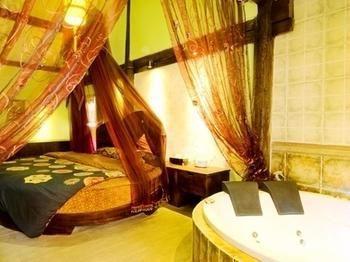 Lijiang Encounter Days Inn Экстерьер фото